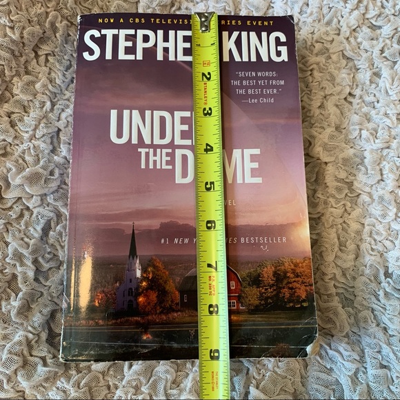 Stephan King | Under the Dome Book - Picture 11 of 11